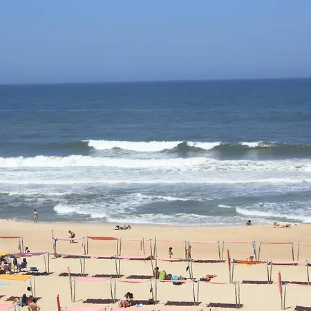 The Beach House Holiday home Sao Pedro De Moel